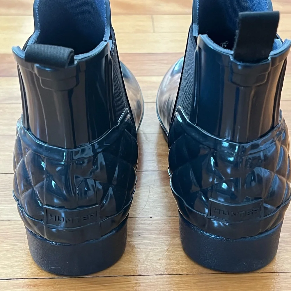 Hunter Black Quilted Ankle Boots NWOT Sz8 - Picture 3 of 7